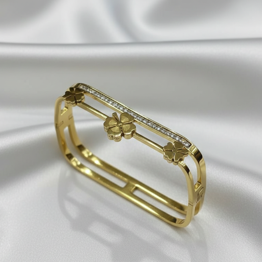 سوار رومان راديانس بافيه – سوار مربع ثلاثي الحلقات من الذهب عيار 18 قيراطًا مقاوم للتشوه