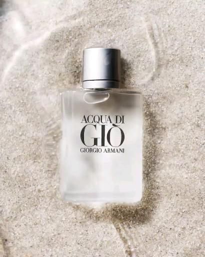 Giorgio Armani Eau De perfume For Him 100ml .