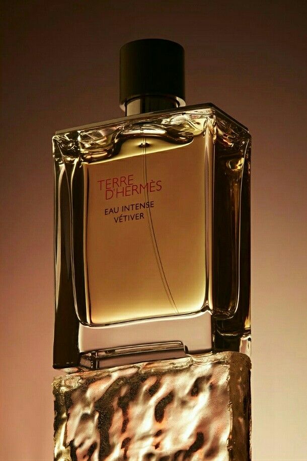 HERMES Terre D' EDP Parfum Spray for Men, Gold 100 ML