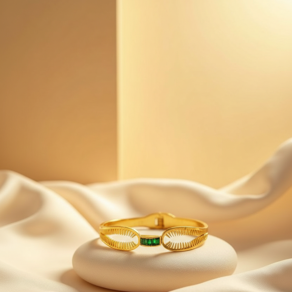 Emerald Horizon Bangle – Triple-Row Green Zirconia 18K Gold Anti-Tarnish Bracelet