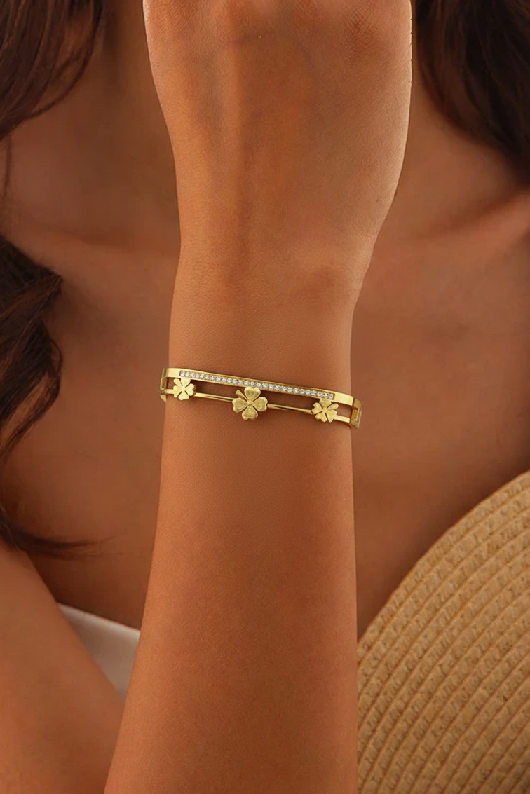 Roman Radiance Pavé Bangle – Square Triple-Band 18K Gold Anti-Tarnish Bangle