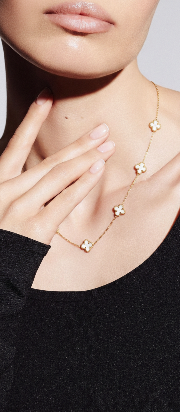 Pearlescent Clover Station Necklace – 18K Gold Anti-Tarnish Stainless Steel.