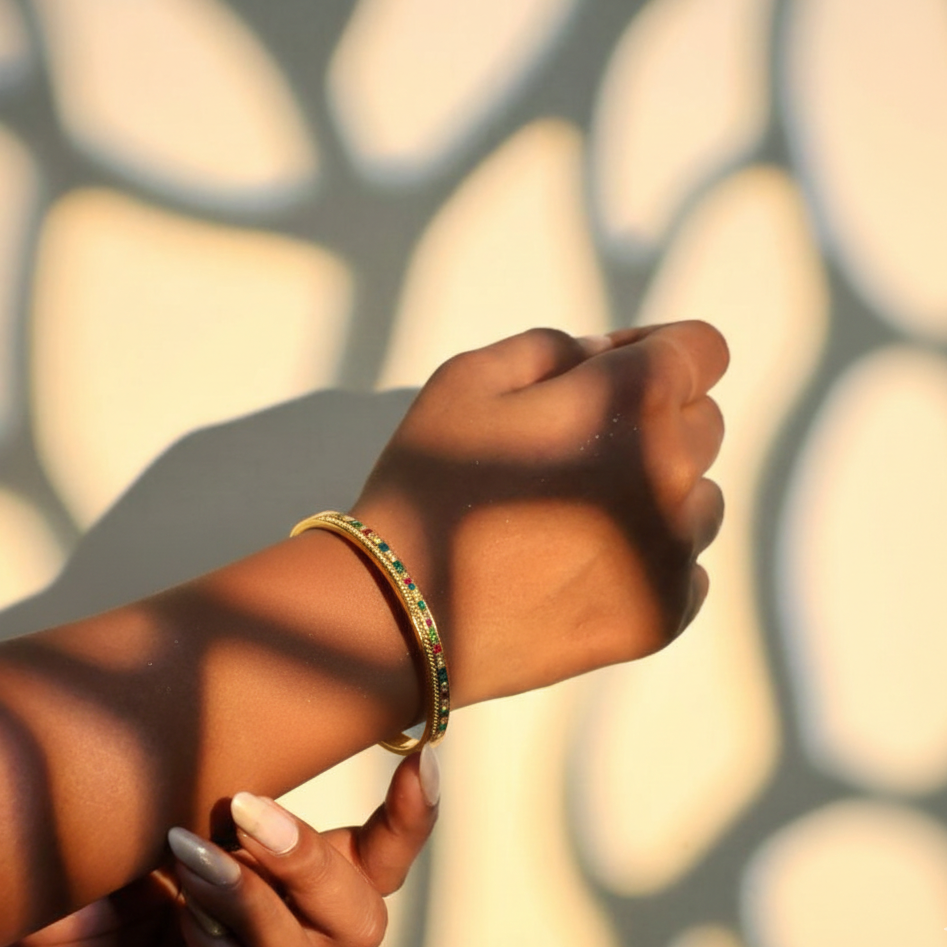 سوار كروما مضفر مطلي بالذهب عيار 18 قيراطًا - مقاوم للماء ومضاد للتشوه