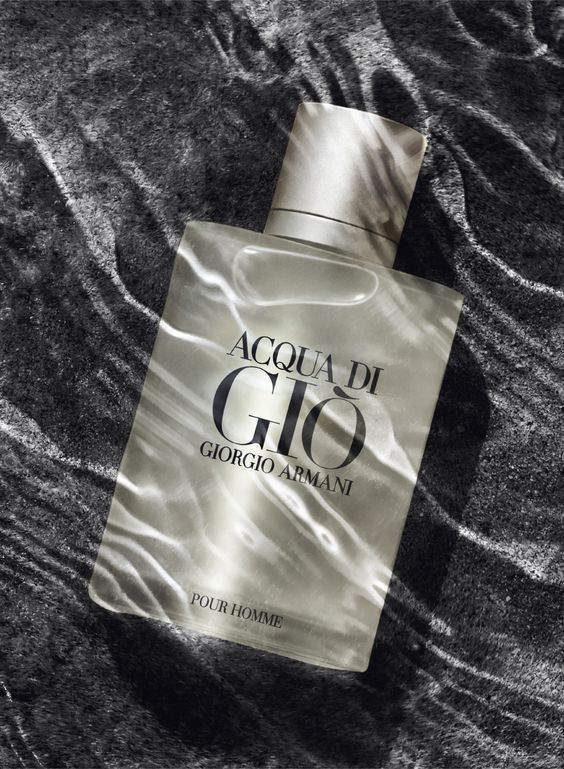 Giorgio Armani Eau De perfume  For Him 100ml .